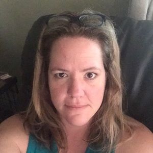 Meet your Posher, Suzanne